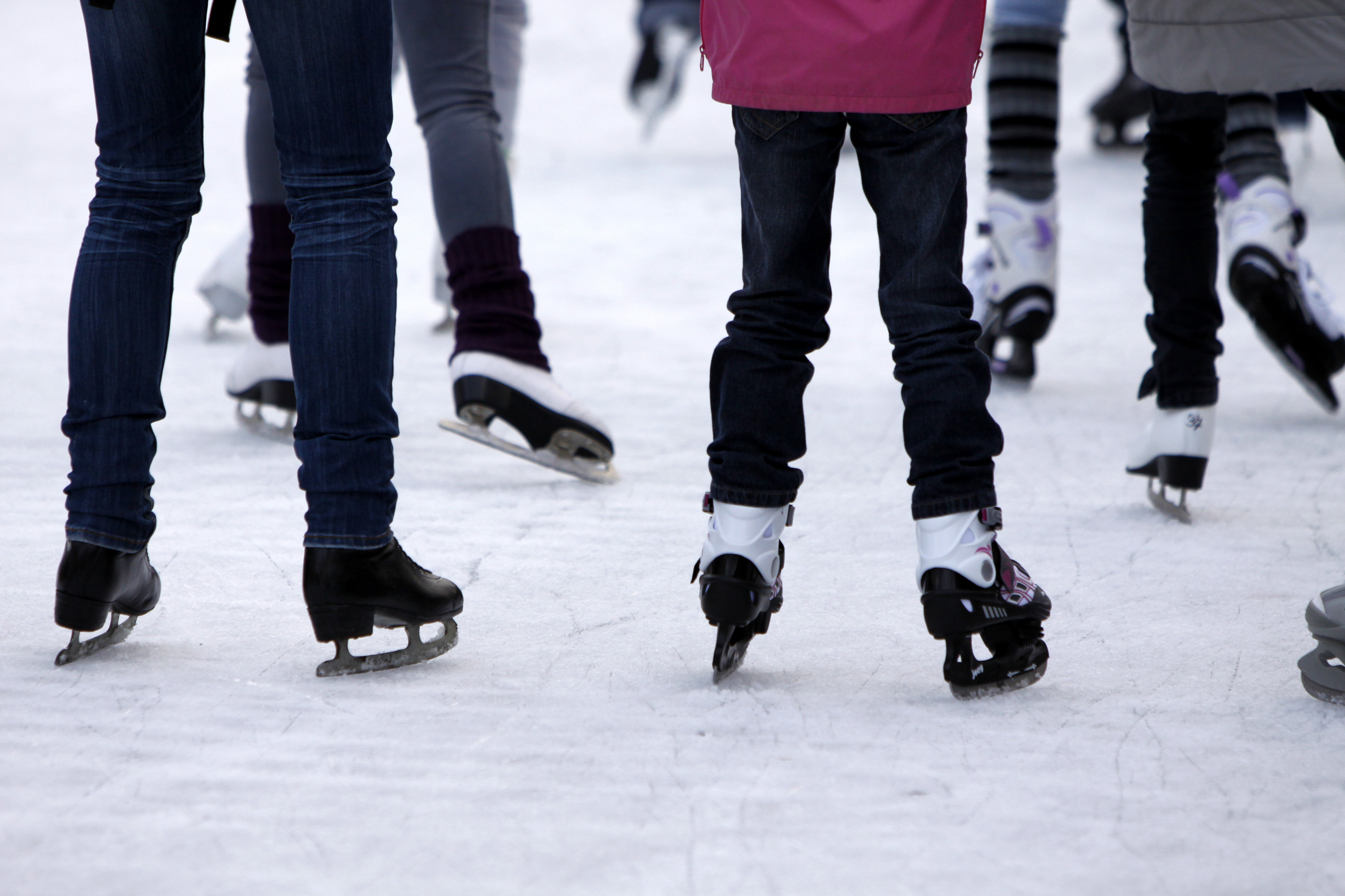 Wilderness at the Smokies to Open Outdoor Ice Skating Rink