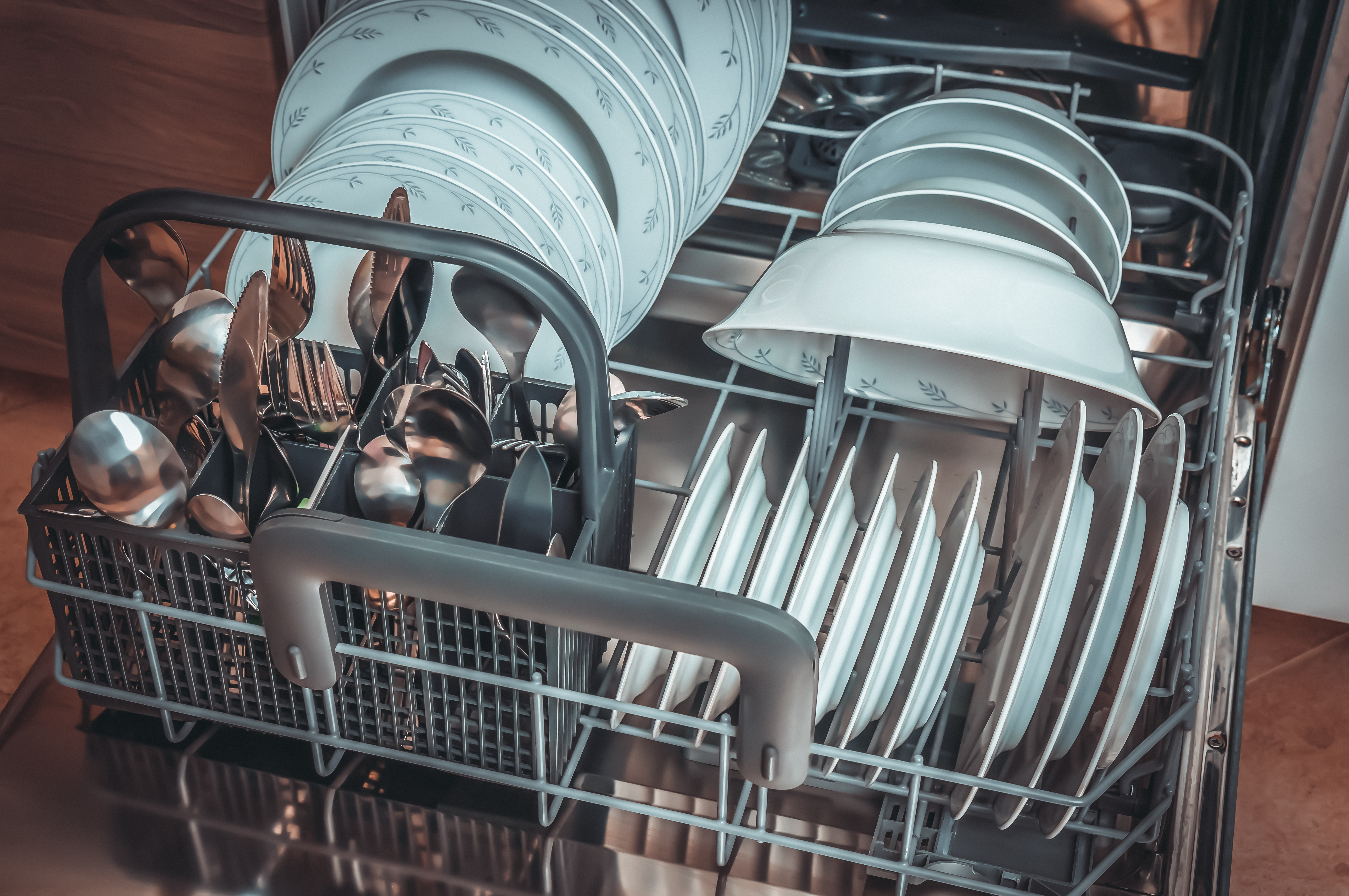 How to Save Energy when Using Your Dishwasher
