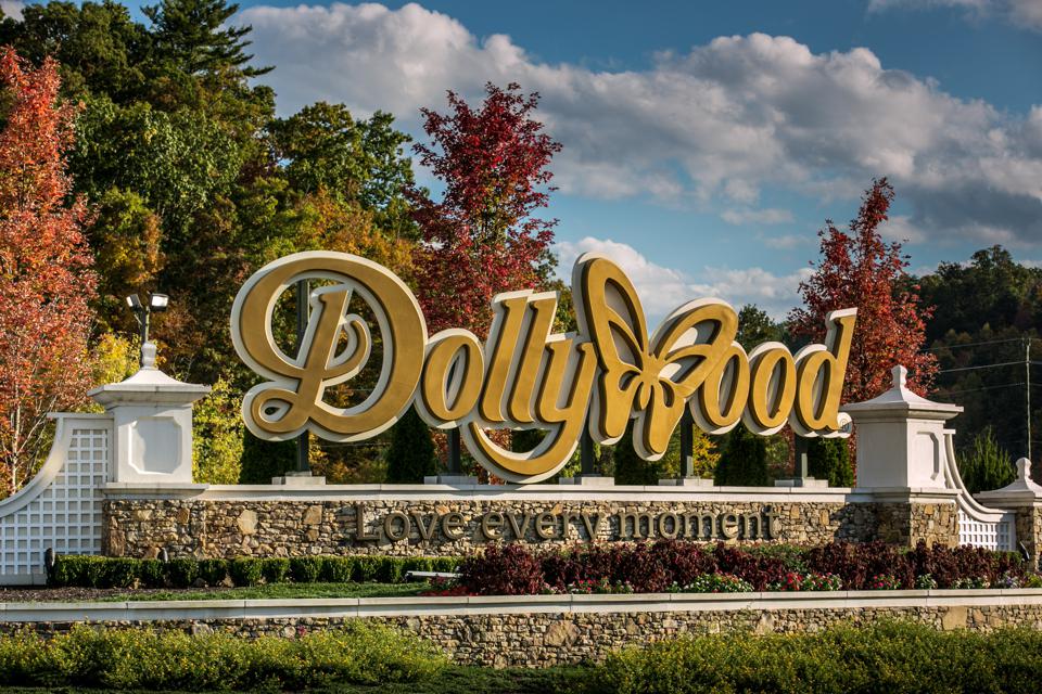 Dollywood is offering Sevier Co. Residents $5 Admission!